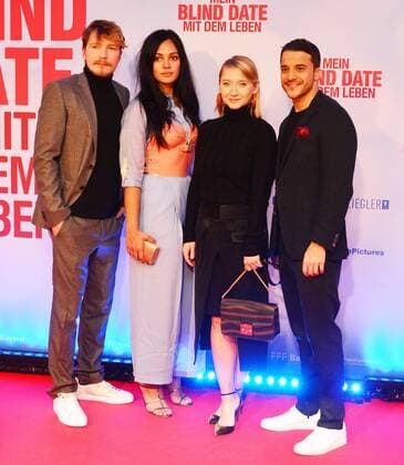 Mein Blind Date mit dem Leben Weltpremiere in Mathäser Filmpalast am 17. Januar 2017 Jacob Matschenz;Nilam Farooq;Anna Maria Mühe; Kostja Ullmann