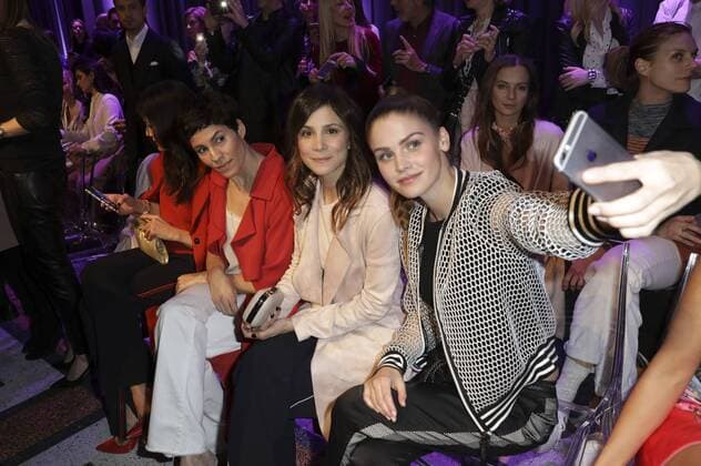 Bettina Zimmermann, Jasmin Gerat, Aylin Tezel und Lisa Tomaschewsky bei der Marc Cain Fashion Show auf der Mercedes-Benz Fashion Week Berlin Autumn Winter 2017. Berlin, 17.01.2017 Foto:xS.xGabschx xFuturexImage