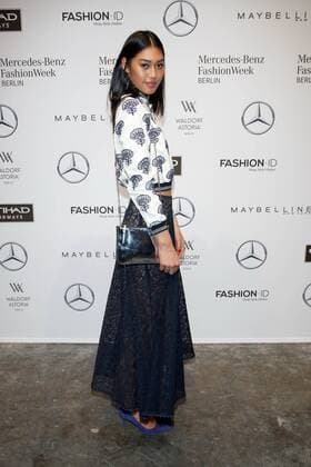 Anuthida Ploypetch - Ankunft zur Lena Hoschek Fashion-Show im Rahmen der Mercedes-Benz Fashion Week Berlin Spring Summer 2017 Collections im Kaufhaus Jandorf in Berlin am 17.01.2017. Mercedes-Benz Fashion Week Berlin Spring Summer 2017 Collections