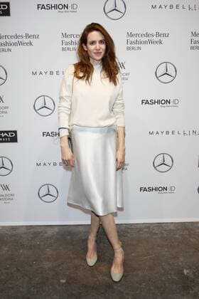 Julia Malik - Ankunft zur Hien Le Fashion-Show im Rahmen der Mercedes-Benz Fashion Week Berlin Spring Summer 2017 Collections im Kaufhaus Jandorf in Berlin am 17.01.2017. Mercedes-Benz Fashion Week Berlin Spring Summer 2017 Collections