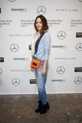 Johanna Klum - Ankunft zur Hien Le Fashion-Show im Rahmen der Mercedes-Benz Fashion Week Berlin Spring Summer 2017 Collections im Kaufhaus Jandorf in Berlin am 17.01.2017. Mercedes-Benz Fashion Week Berlin Spring Summer 2017 Collections