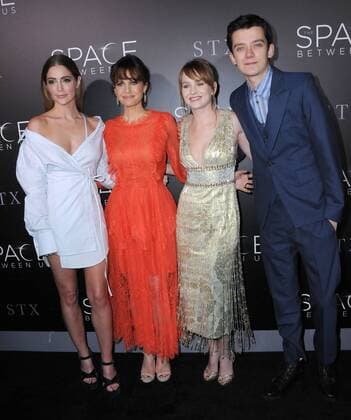 January 17, 2017 - Hollywood, CA, United States - 17 January 2017 - Hollywood, California - Janet Montgomery, Carla Gugino, Britt Robertson, Asa Butterfield. 2017 The Space Between Us special Los Angeles screening held at Arclight Hollywood. Photo Credit: AdMedia Hollywood United States - ZUMAa123 20170117_zaa_a123_346