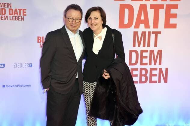 Klaus Schäfer mit Gattin bei der Weltpremiere des Kinofilms Mein Blind Date mit dem Leben im Mathäser Filmpalast. München, 17.01.2017 Foto:xP.xSchönbergerx xFuturexImage