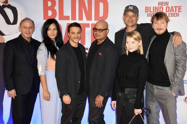 Alexander Held, Nilam Farooq, Kostja Ullmann, Saliya Kahawatte, Marc Rothemund, Anna Maria Mühe und Jacob Matschenz bei der Weltpremiere des Kinofilms Mein Blind Date mit dem Leben im Mathäser Filmpalast. München, 17.01.2017 Foto:xP.xSchönbergerx xFuturexImage