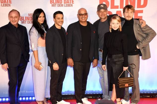 Alexander Held, Nilam Farooq, Kostja Ullmann, Saliya Kahawatte, Marc Rothemund, Anna Maria Mühe und Jacob Matschenz bei der Weltpremiere des Kinofilms Mein Blind Date mit dem Leben im Mathäser Filmpalast. München, 17.01.2017 Foto:xP.xSchönbergerx xFuturexImage