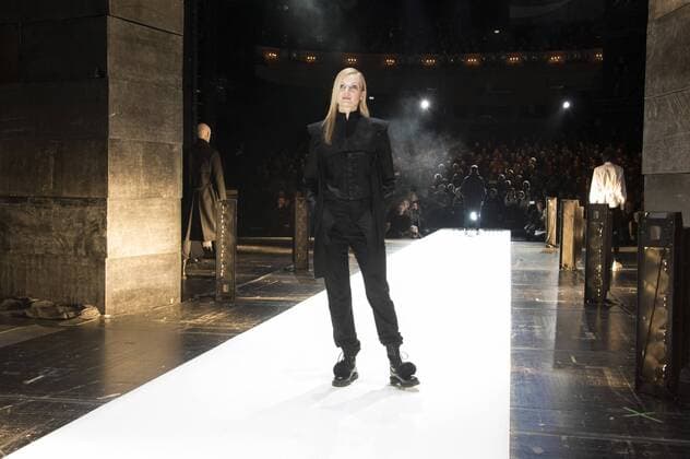 Model bei der Esther Perbandt Fashion Show auf der Mercedes-Benz Fashion Week Berlin Autumn Winter 2017. Berlin, 17.01.2017 Foto:xF.xKernx xFuturexImage