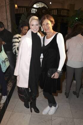 Kim Hnizdo und Eva Lutz beim GRAZIA Pop Up Breakfast auf der Mercedes-Benz Fashion Week Berlin Autumn Winter 2017. Berlin, 18.01.2017 Foto:xS.xGabschx xFuturexImage