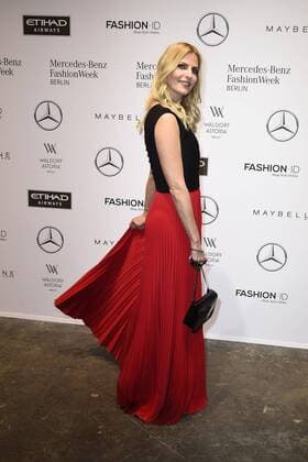 Tanja Buelter bei der Ankunft zur Masonnoee Modenschau am 18.01.2017 im Rahmen der Mercedes-Benz Fashion Week Herbst Winter 2017 in Berlin MBFW Fashionweek 2017 Januar in Berlin- Masonnoee Modenschau 
