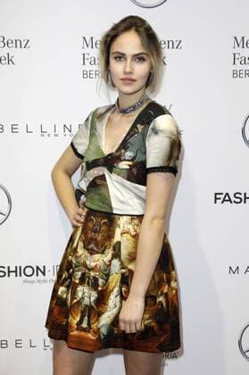 Elena Carriere bei der Rebekka Ruetz Fashion Show auf der Mercedes-Benz Fashion Week Berlin Autumn Winter 2017. Berlin, 18.01.2017 Foto:xS.xGabschx xFuturexImage