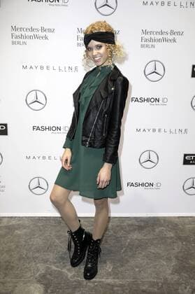 Taynara Wolf bei der Rebekka Ruetz Fashion Show auf der Mercedes-Benz Fashion Week Berlin Autumn Winter 2017. Berlin, 18.01.2017 Foto:xS.xGabschx xFuturexImage