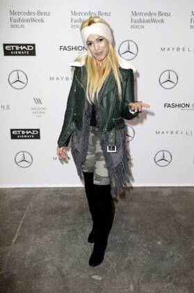 Shirin Tabatabai bei der Rebekka Ruetz Fashion Show auf der Mercedes-Benz Fashion Week Berlin Autumn Winter 2017. Berlin, 18.01.2017 Foto:xS.xGabschx xFuturexImage