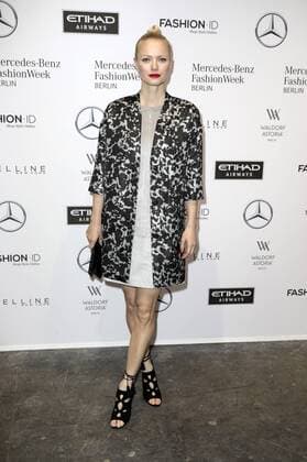 Franziska Knuppe bei der Laurel Fashion Show auf der Mercedes-Benz Fashion Week Berlin Autumn Winter 2017. Berlin, 18.01.2017 Foto:xS.xGabschx xFuturexImage