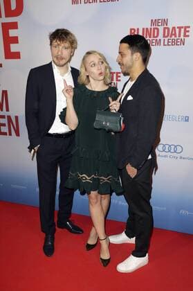 Jacob Matschenz, Anna Maria Mühe und Kostja Ullmann bei der Premiere des Kinofilms Mein Blind Date mit dem Leben im Kino in der Kulturbrauerei. Berlin, 18.01.2017 Foto:xS.xGabschx xFuturexImage