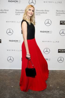 Tanja Buelter - Ankunft zur Maisonnoee Fashion-Show im Rahmen der Mercedes-Benz Fashion Week Berlin Spring Summer 2017 Collections im Kaufhaus Jandorf in Berlin am 18.01.2017. Mercedes-Benz Fashion Week Berlin Spring Summer 2017 Collections