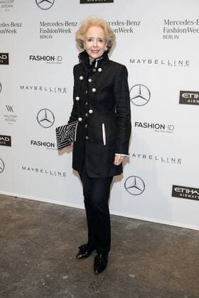 Berlin Fashion Week - Prominente bei Laurel Isa Graefin von Hardenberg - Ankunft zur Laurèl Fashion-Show im Rahmen der Mercedes-Benz Fashion Week Berlin Spring Summer 2017 Collections im Kaufhaus Jandorf in Berlin am 18.01.2017. Mercedes-Benz Fashion Week Berlin Spring Summer 2017 Collections