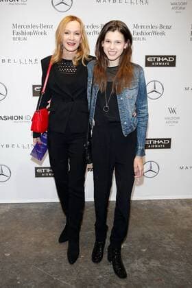 Berlin Fashion Week - Prominente bei Laurel Katja Flint und Lisa Mundt - Ankunft zur Laurèl Fashion-Show im Rahmen der Mercedes-Benz Fashion Week Berlin Spring Summer 2017 Collections im Kaufhaus Jandorf in Berlin am 18.01.2017. Mercedes-Benz Fashion Week Berlin Spring Summer 2017 Collections