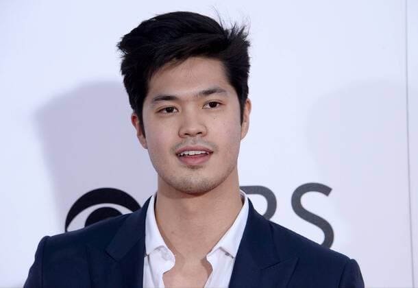 Actor Ross Butler attends the 43rd annual People s Choice Awards at the Microsoft Theater in Los Angeles on January 18, 2017.  LAP20170118031 JIMxRUYMEN