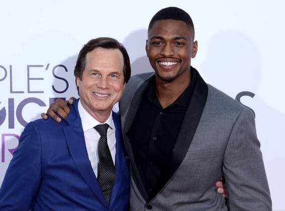 Actors Bill Paxton (L) and Justin Cornwell attend the 43rd annual People s Choice Awards at the Microsoft Theater in Los Angeles on January 18, 2017.  LAP20170118118 JIMxRUYMEN