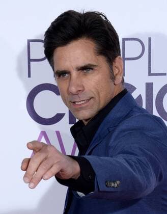 Actor John Stamos attends the 43rd annual People s Choice Awards at the Microsoft Theater in Los Angeles on January 18, 2017.  LAP20170118145 JIMxRUYMEN