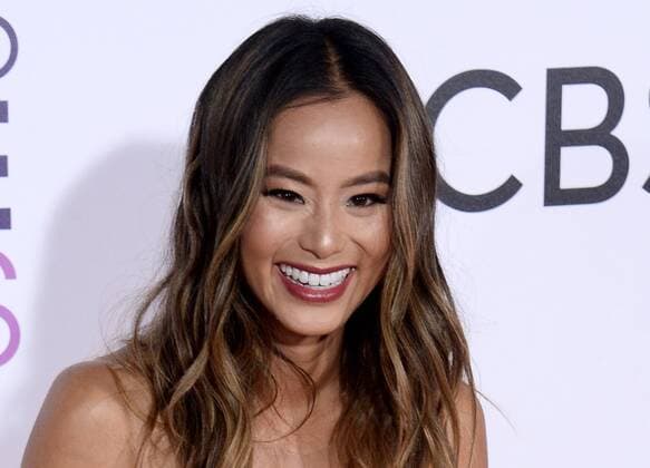 Actress Jamie Chung attends the 43rd annual People s Choice Awards at the Microsoft Theater in Los Angeles on January 18, 2017.  LAP20170118199 JIMxRUYMEN