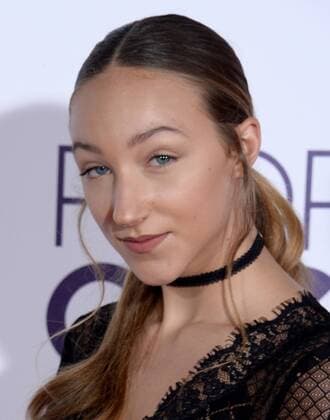 Dancer Ava Cota attends the 43rd annual People s Choice Awards at the Microsoft Theater in Los Angeles on January 18, 2017.  LAP20170118237 JIMxRUYMEN