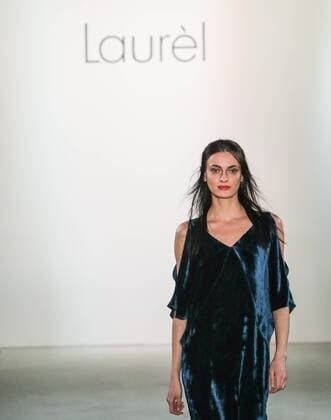 (170119) -- BERLIN, Jan. 18, 2017 -- A model displays a creation of German fashion label Laurel during the Mercedes-Benz Fashion Week Berlin Autumn Winter 2017 in Berlin, capital of Germany, on Jan. 18, 2017. )(swt) GERMANY-BERLIN-FASHION WEEK-LAUREL ShanxYuqi 