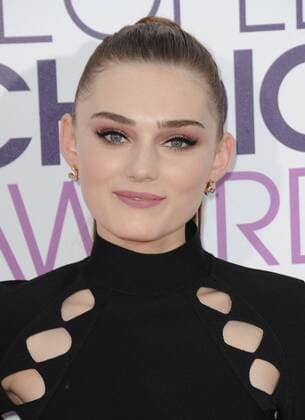January 18, 2017 - Hollywood, California, U.S. - Meg Donnelly attends The 43rd People s Choice Awards - Arrivals held at the Microsoft Theater L.A. Live in Los Angeles, California on January 18, 2017. 2017 Hollywood U.S. - ZUMAl86_ 20170118_zaf_l86_007