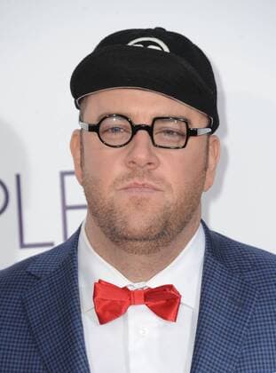 January 18, 2017 - Hollywood, California, U.S. - Chris Sullivan attends The 43rd People s Choice Awards - Arrivals held at the Microsoft Theater L.A. Live in Los Angeles, California on January 18, 2017. 2017 Hollywood U.S. - ZUMAl86_ 20170118_zaf_l86_008