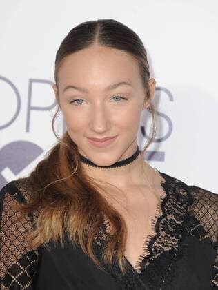 January 18, 2017 - Hollywood, California, U.S. - Ava Cota attends The 43rd People s Choice Awards - Arrivals held at the Microsoft Theater L.A. Live in Los Angeles, California on January 18, 2017. 2017 Hollywood U.S. - ZUMAl86_ 20170118_zaf_l86_119