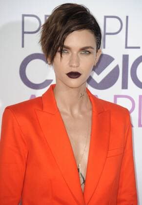 January 18, 2017 - Hollywood, California, U.S. - Ruby Rose attends The 43rd People s Choice Awards - Arrivals held at the Microsoft Theater L.A. Live in Los Angeles, California on January 18, 2017. 2017 Hollywood U.S. - ZUMAl86_ 20170118_zaf_l86_143