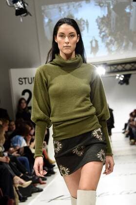 Rebecca Mir bei der Marcel Ostertag Fashion Show auf der Mercedes-Benz Fashion Week Berlin Autumn Winter 2017. Berlin, 18.01.2017 Foto:xF.xKernx xFuturexImage