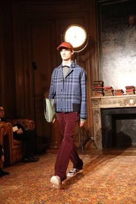 Paris Fashion Week - Valentino Modenschau Valentino - Fashion Week Mode - Valentino Collection - Paris - 18 01 2017 stephanechemin panoramic 