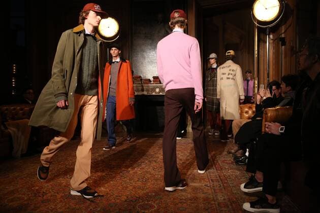 Paris Fashion Week - Valentino Modenschau Valentino - Fashion Week Mode - Valentino Collection - Paris - 18 01 2017 stephanechemin panoramic 