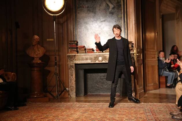 Paris Fashion Week - Valentino Modenschau Valentino Pierpaolo Piccioli - Fashion Week Mode - Valentino Collection - Paris - 18 01 2017 stephanechemin panoramic 