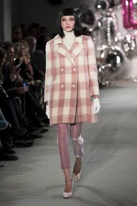 January 17, 2017 - Berlin, Germany - A model runs the runway at the Lena Hoschek fashion show during the Mercedes-Benz Berlin Fashion Week Autumn Winter 2017 in Berlin, Germany on January 17, 2017. Berlin Germany  - ZUMAn230 20170117_zaa_n230_351
