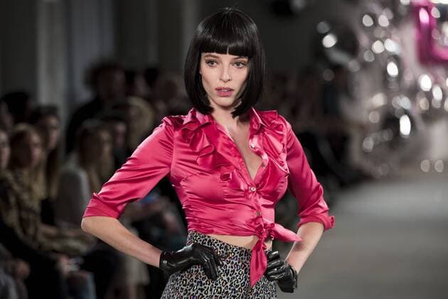 January 17, 2017 - Berlin, Germany - A model runs the runway at the Lena Hoschek fashion show during the Mercedes-Benz Berlin Fashion Week Autumn Winter 2017 in Berlin, Germany on January 17, 2017. Berlin Germany  - ZUMAn230 20170117_zaa_n230_379