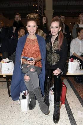 Victoria Swarovski und Mirja du Mont bei der Marina Hoermanseder Fashion Show auf der Mercedes-Benz Fashion Week Berlin Autumn Winter 2017. Berlin, 19.01.2017 Foto:xF.xKernx xFuturexImage