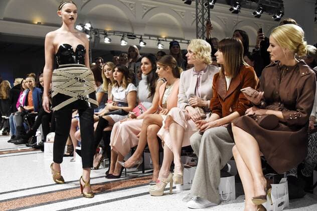 Johanna Klum, Cathy Hummels, Franziska Knuppe, Eva Padberg und Judith Rakers bei der Marina Hoermanseder Fashion Show auf der Mercedes-Benz Fashion Week Berlin Autumn Winter 2017. Berlin, 19.01.2017 Foto:xF.xKernx xFuturexImage