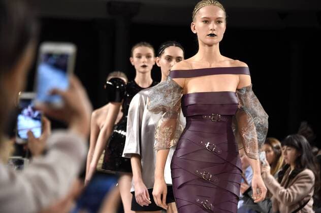 Model bei der Marina Hoermanseder Fashion Show auf der Mercedes-Benz Fashion Week Berlin Autumn Winter 2017. Berlin, 19.01.2017 Foto:xF.xKernx xFuturexImage