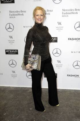 Barbara Schöneberger bei der Dawid Tomaszewski Fashion Show auf der Mercedes-Benz Fashion Week Berlin Autumn Winter 2017. Berlin, 19.01.2017 Foto:xS.xGabschx xFuturexImage
