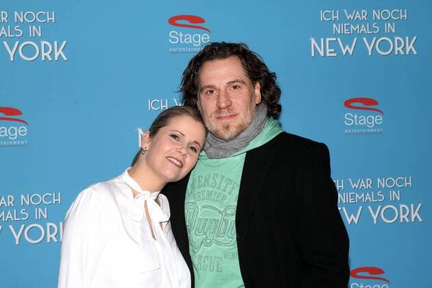 Michaela Schaffrath und Carlos Anthonyo bei der Premiere zum Musical Ich war noch niemals in New York am 19.01.2017 in Hamburg Ich war noch niemals in New York Musicalpremiere in Hamburg, 2017 
