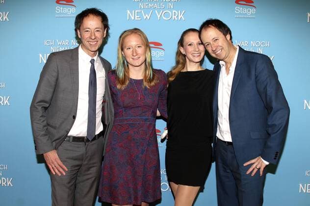 Frederik Braun und Gerrit Braun mit Ehefrauen bei der Premiere der Wiederaufnahme des Musicals Ich war noch niemals in New York im Stage Theater. Hamburg, 19.01.2017 Foto:xgbrcix xFuturexImage