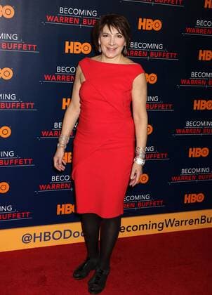 January 19, 2017 - New York, New York, U.S. - Celebrity editor BONNIE FULLER attends the world premiere of the HBO film Becoming Warren Buffett held at the Museum of Modern Art. New York U.S. - ZUMAk03_ 20170119_zaf_k03_071