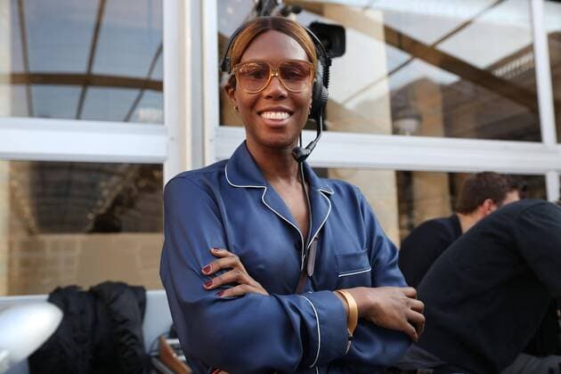Paris Fashion Week - Promis bei Louis Vuitton Modenschau defile mode masculine Louis vuitton DJ Honey Dijon CELEBRITES : Fashion Week Mode Masculine - Louis Vuitton Collection Automne Hiver - Paris - 19 01 2017 stephanechemin panoramic 