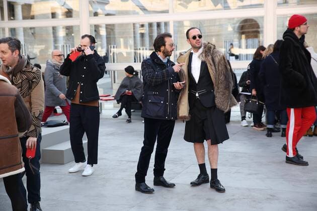Paris Fashion Week - Promis bei Louis Vuitton Modenschau defile mode masculine Louis vuitton CELEBRITES : Fashion Week Mode Masculine - Louis Vuitton Collection Automne Hiver - Paris - 19 01 2017 stephanechemin panoramic 