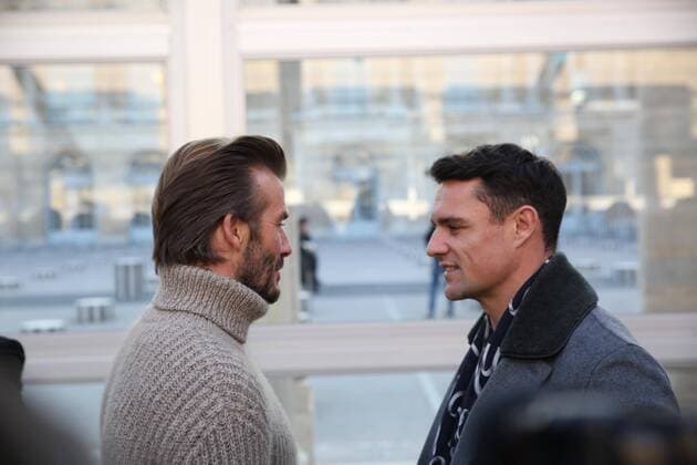 Paris Fashion Week - Promis bei Louis Vuitton Modenschau defile mode masculine Louis vuitton david beckham et dan carter CELEBRITES : Fashion Week Mode Masculine - Louis Vuitton Collection Automne Hiver - Paris - 19 01 2017 stephanechemin panoramic 