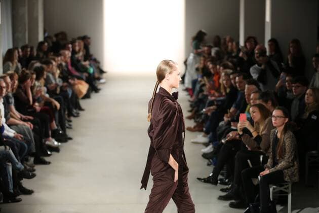 I VR Isabel Vollrath at the Fashion Week Berlin I VR Isabel Vollrath showcases its latest Autumn Winter 2017 Collections in the Kaufhaus Jandorf in the Brunnenstrasse in Berlin-Mitte during the Mercedes-Benz Fashion Week Berlin Autumn Winter 2017 Collections. The photo shows models with the I VR Isabel Vollrath collection on the catwalk.  SimonexKuhlmey