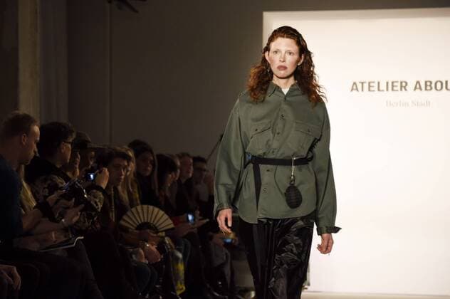 Model bei der Atelier About Fashion Show auf der Mercedes-Benz Fashion Week Berlin Autumn Winter 2017. Berlin, 20.01.2017 Foto:xF.xKernx xFuturexImage