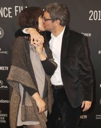 Chilean director Alicia Scherson (L) and producer Carlos Olivares kiss each other as they arrive at the premiere of the film Vida de Familia (Family Life) during the Sundance Film Festival in Partk City, Utah, United States, 20 January 2017. The independent cinema festival takes place between the 19 and 29 January. SUNDANCE FILM FESTIVAL !ACHTUNG: NUR REDAKTIONELLE NUTZUNG!  SUN001 20170120-636205519046122727