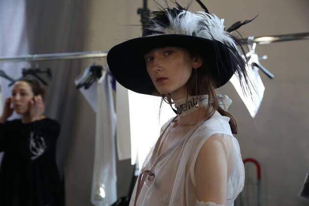Paris Fashion Week, Modenschau ANN DEMEULEMEESTER - Paris, Frankreich - 20 01 2017 stephanechemin panoramic 